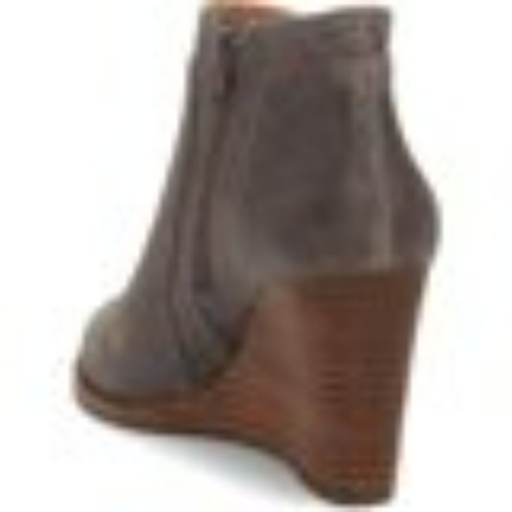 Women's Lucky Brand YABBA Ankle Boot STORM POWELL Wedge Stacked Leather Size 6.5 - Picture 2 of 12